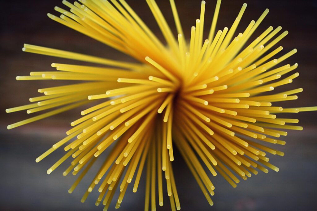 Testing pasta for al dente texture